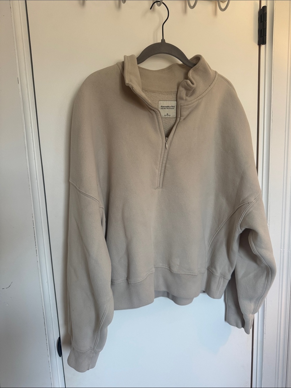 Abercrombie & Fitch Beige Half-Zip Sweatshirt